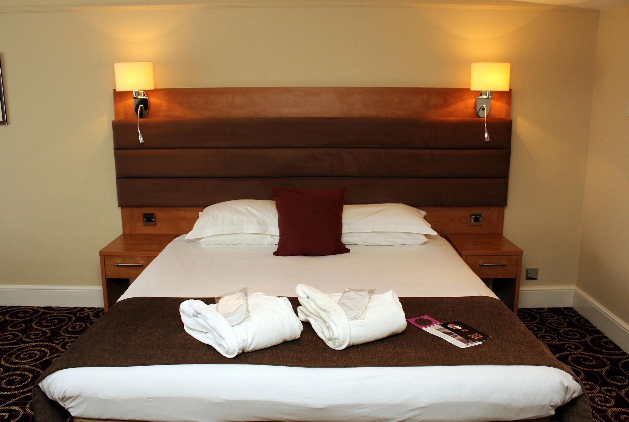 The Legacy Rose & Crown Hotel Salisbury Dış mekan fotoğraf