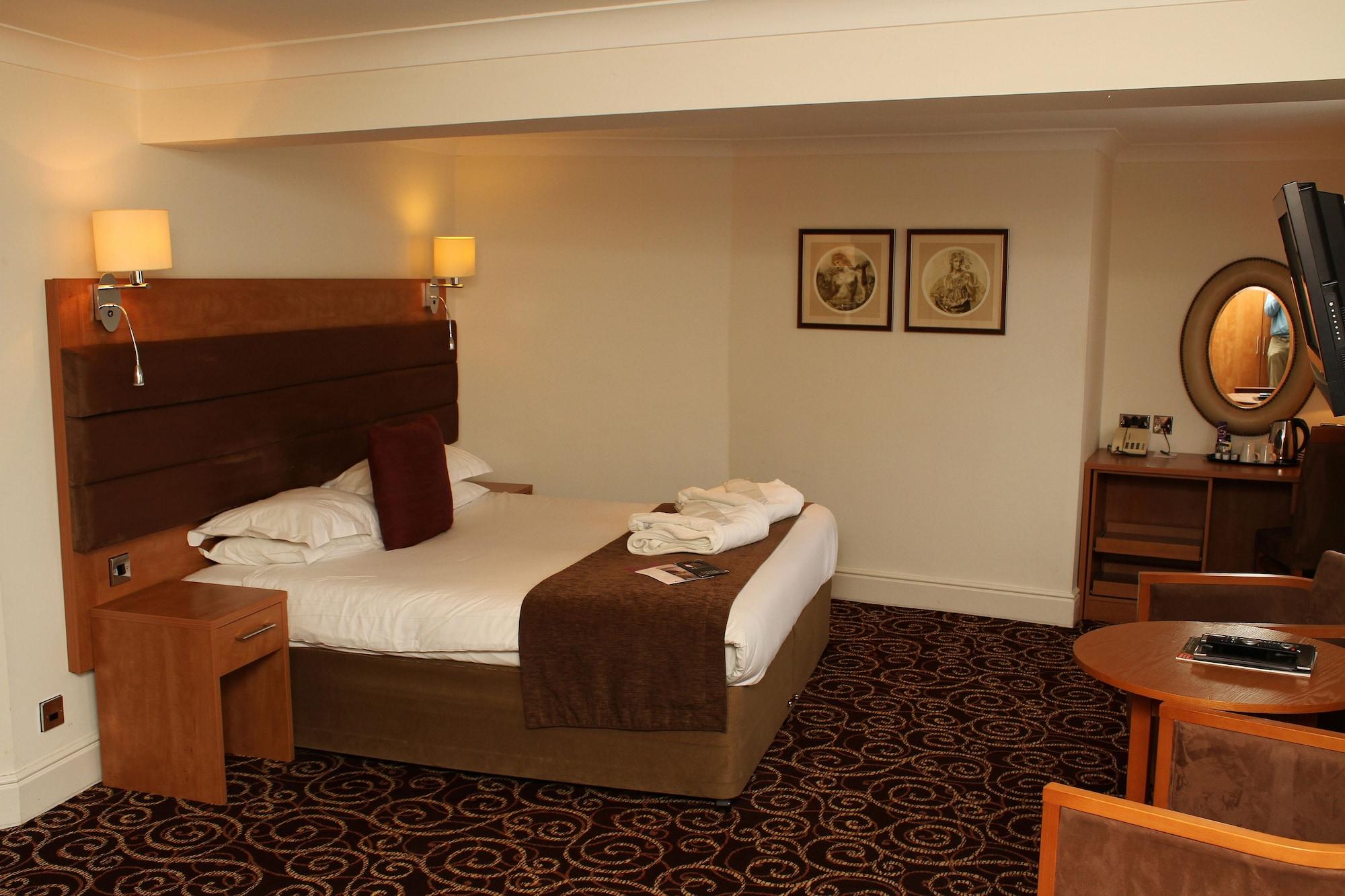 The Legacy Rose & Crown Hotel Salisbury Dış mekan fotoğraf